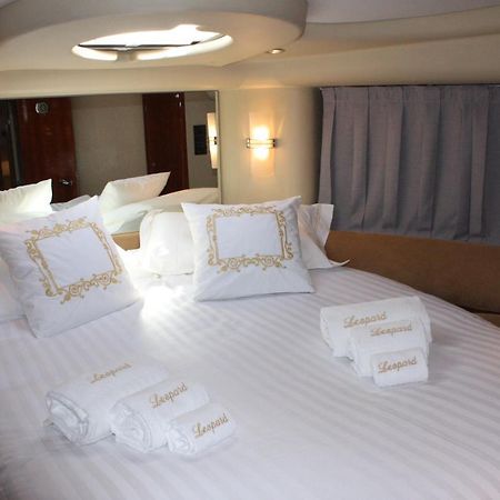 Porto Private Yacht- Accommodation Douro River 외부 사진