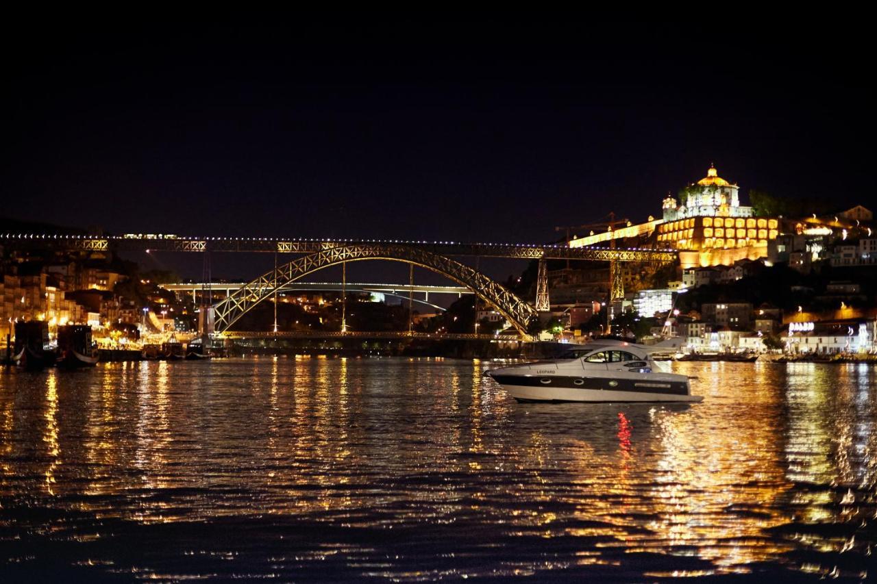 Porto Private Yacht- Accommodation Douro River 외부 사진