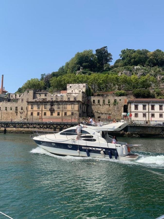 Porto Private Yacht- Accommodation Douro River 외부 사진